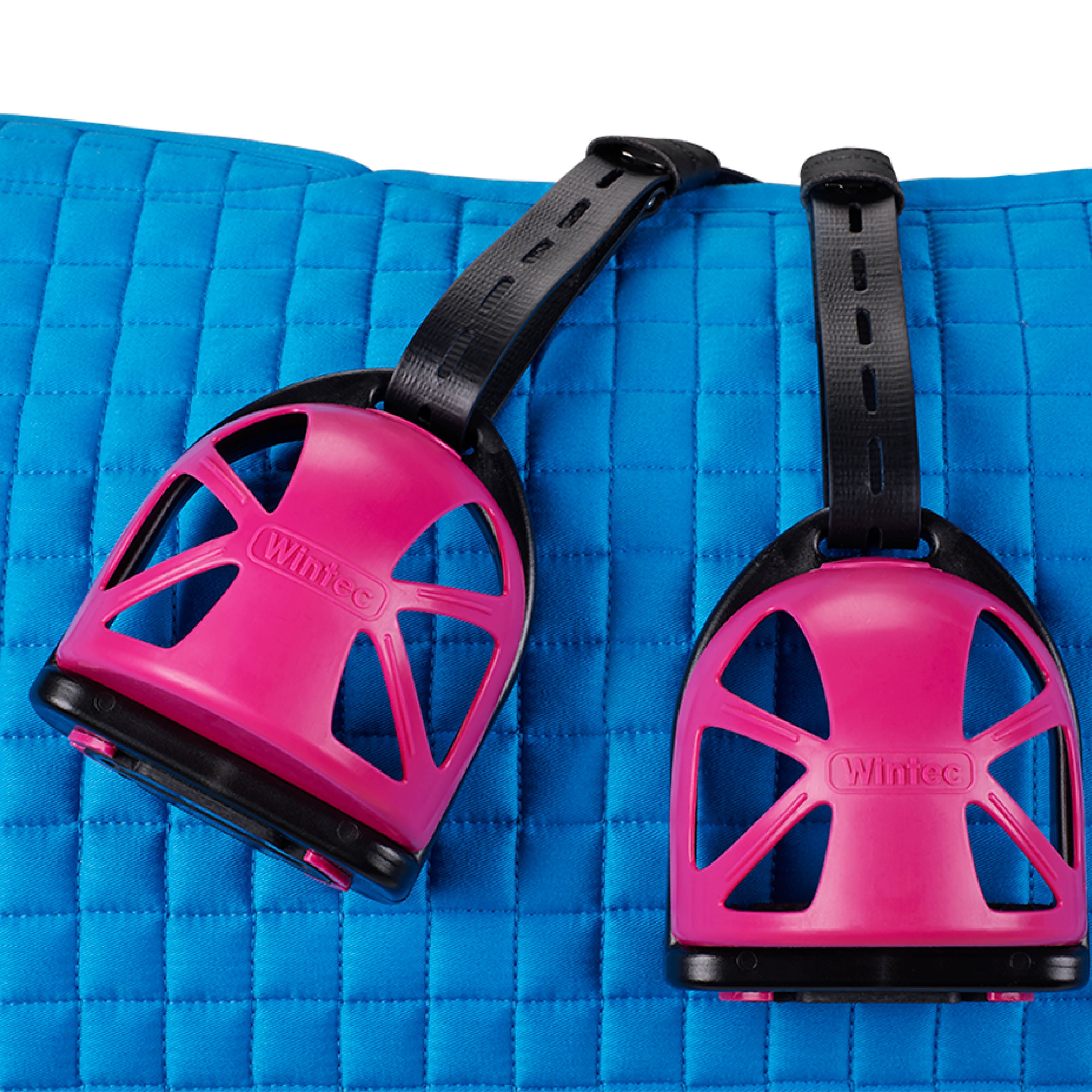 Wintec Kids Cage Stirrups